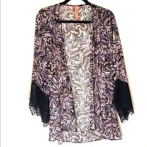 Vibrant oversized kimono size small